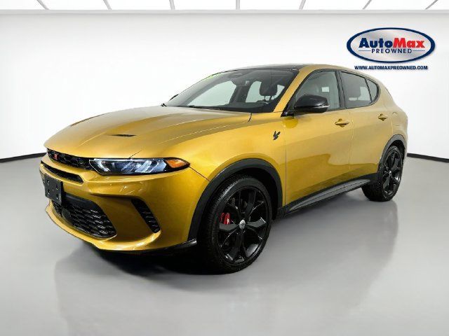 Used 2024 Dodge Hornet R/T Plus AWD/4WD image 3