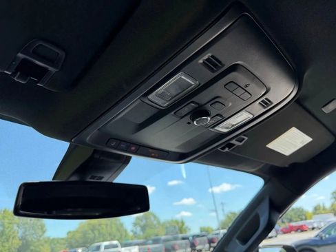 Used 2021 Chevrolet Tahoe RST w/ Luxury Package image 46