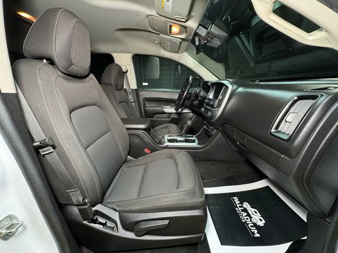 Used 2016 Chevrolet Colorado LT w/ LT Convenience Package image 47