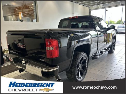 Used 2019 GMC Sierra 1500 SLE w/ SLE Value Package AWD/4WD image 4