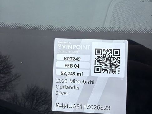 Used 2023 Mitsubishi Outlander SE image 38
