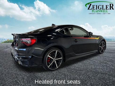Used 2019 Toyota 86 TRD SE RWD image 6