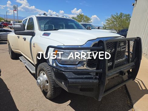 Used 2024 RAM 3500 Tradesman w/ Chrome Appearance Group AWD/4WD image 1