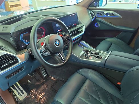 Used 2024 BMW XM AWD/4WD image 15