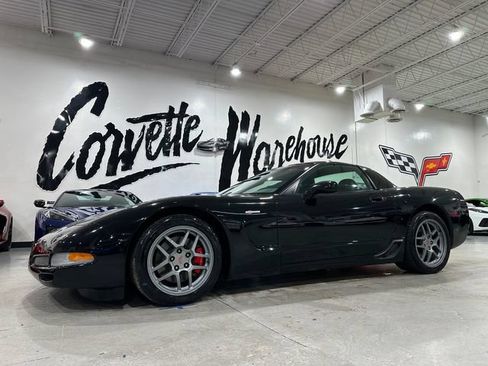 Used 2001 Chevrolet Corvette Z06 w/ Memory Pkg RWD image 18