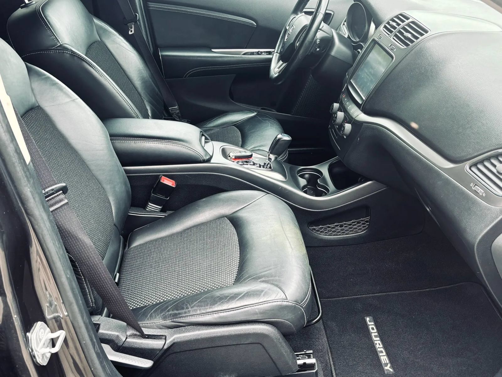 Used 2015 Dodge Journey Crossroad w/ Flexible Seating Group AWD/4WD image 22