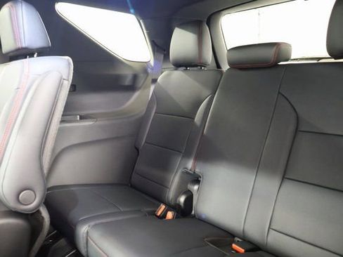 New 2026 Chevrolet Traverse RS image 30