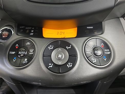 Used 2011 Toyota RAV4 Limited image 24