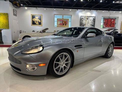 Used 2004 Aston Martin Vanquish RWD image 7