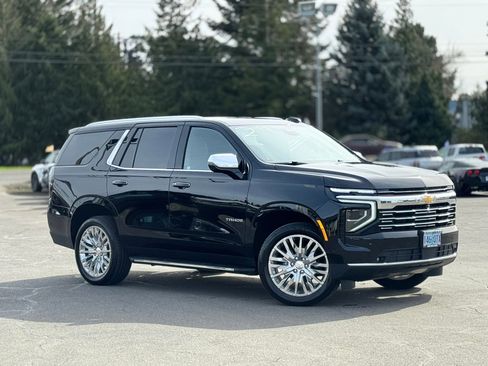 Used 2025 Chevrolet Tahoe Premier image 2