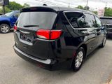 Used 2017 Chrysler Pacifica Touring w/ Tire & Wheel Group image 3