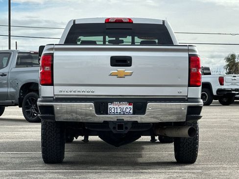 Used 2016 Chevrolet Silverado 2500 LT w/ LT Convenience Package image 4