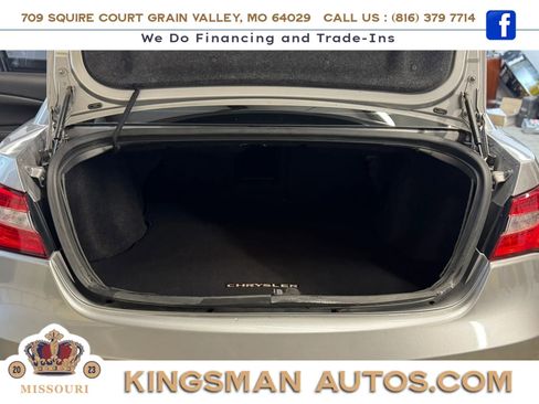 Used 2013 Chrysler 200 Limited FWD image 25