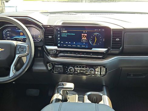 Used 2024 Chevrolet Silverado 1500 LT w/ Leather Package RWD image 14