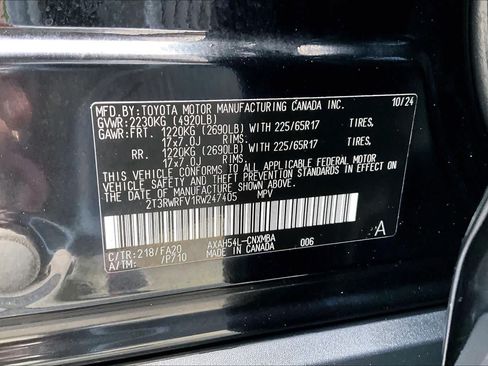 Used 2024 Toyota RAV4 XLE AWD/4WD image 37