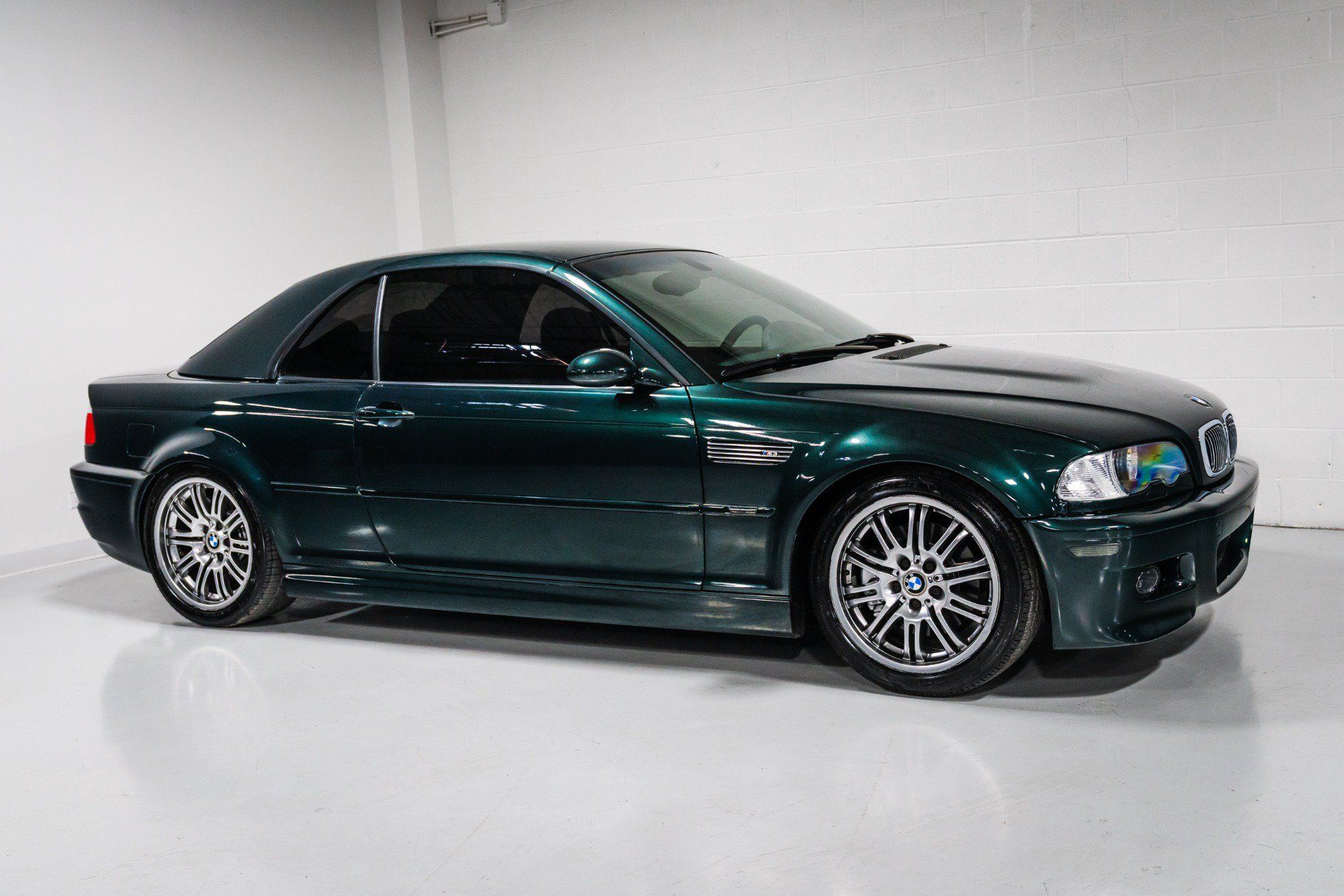 Used 2003 BMW M3 Convertible RWD image 1