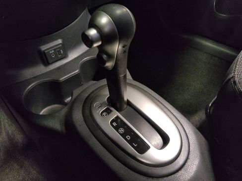 Used 2018 Nissan Versa SV w/ SV Special Edition Package FWD image 26