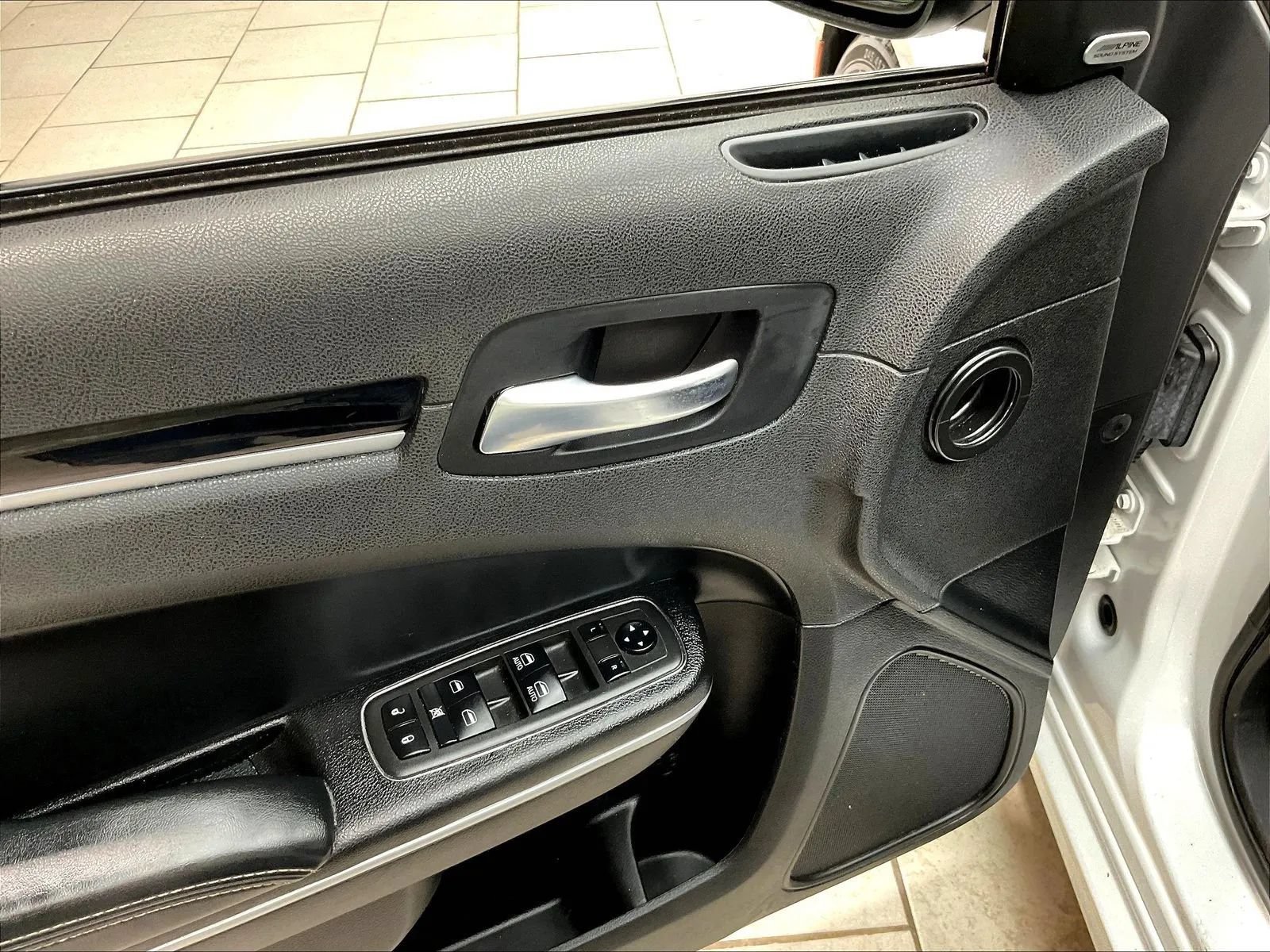Used 2022 Chrysler 300 S RWD image 38