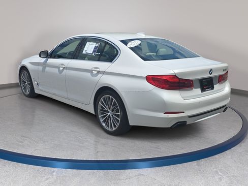 Used 2020 BMW 540i w/ Convenience Package RWD image 7