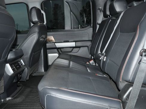 Used 2023 Ford F250 Lariat w/ Sport Appearance Package image 12