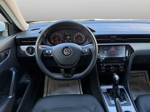 Used 2021 Volkswagen Passat 2.0T SE image 26