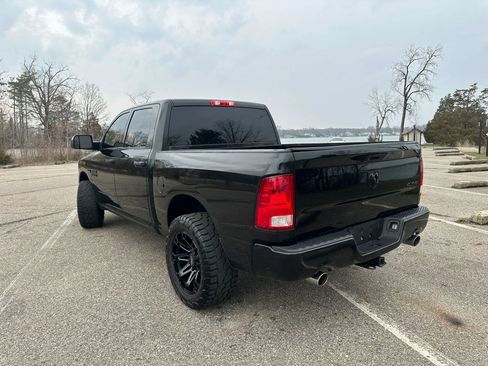 Used 2016 RAM 1500 Express w/ Black Ram 1500 Express Group image 7