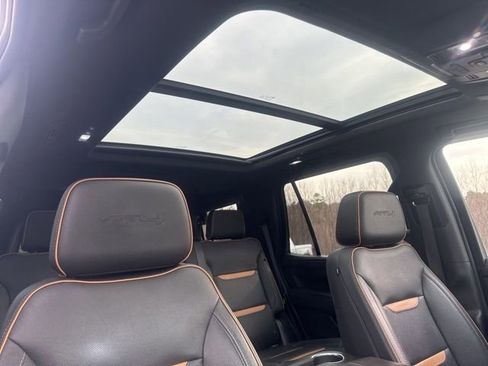 Used 2022 GMC Yukon AT4 image 45