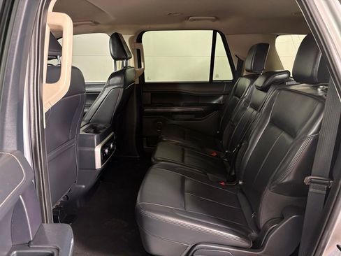 Used 2024 Ford Expedition Max XLT RWD image 39
