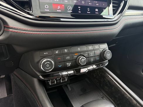 Used 2024 Dodge Durango R/T AWD/4WD image 26