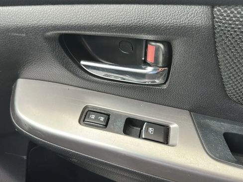 Used 2016 Subaru Crosstrek 2.0i Premium image 34