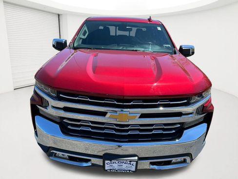 Used 2019 Chevrolet Silverado 1500 LTZ w/ LTZ Plus Package AWD/4WD image 22