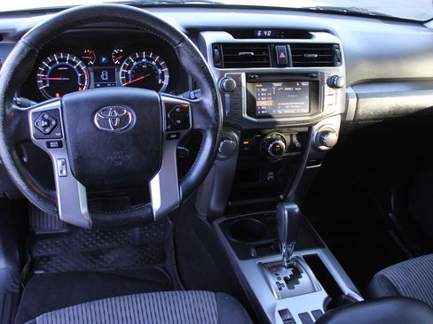 Used 2016 Toyota 4Runner SR5 RWD image 13