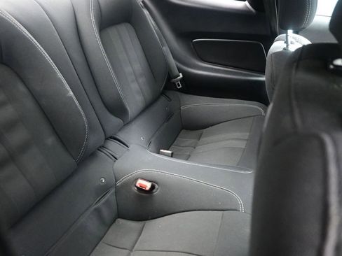 Used 2019 Ford Mustang GT image 11