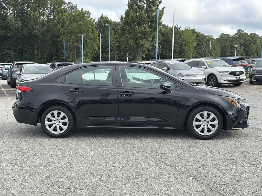 Used 2024 Toyota Corolla LE FWD image 26