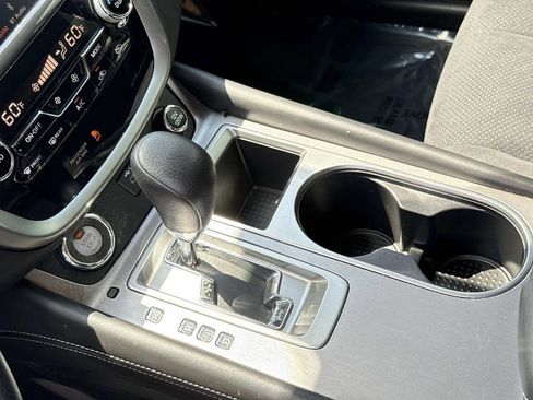 Certified 2023 Nissan Murano S FWD image 25