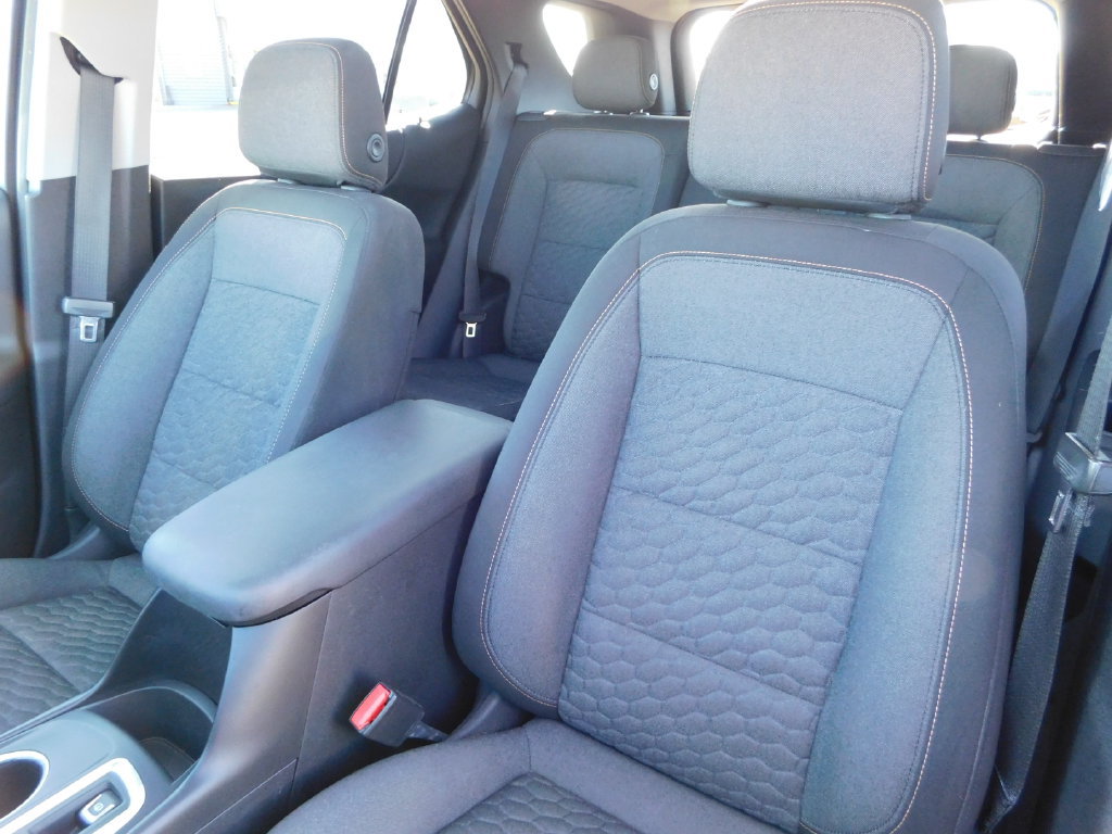 Used 2018 Chevrolet Equinox LT w/ LT True North Edition AWD/4WD image 18