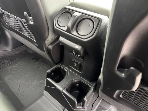 New 2026 Jeep Gladiator Mojave image 28