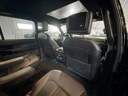 Used 2019 Ford Expedition Limited w/ Equipment Group 303A image 11