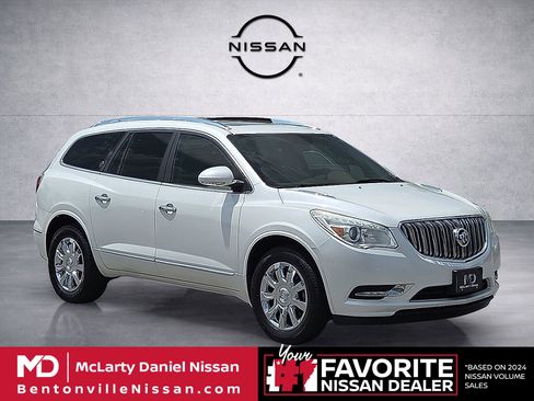 Used 2017 Buick Enclave Leather w/ Trailering Package AWD/4WD image 1