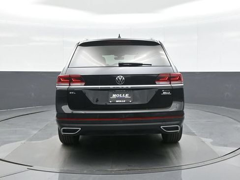 Used 2023 Volkswagen Atlas SEL AWD/4WD image 6
