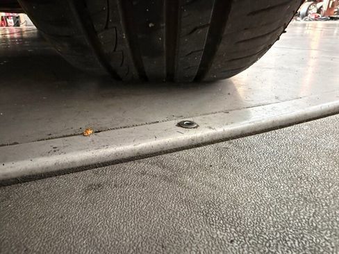 Used 2013 BMW 528i Sedan image 30