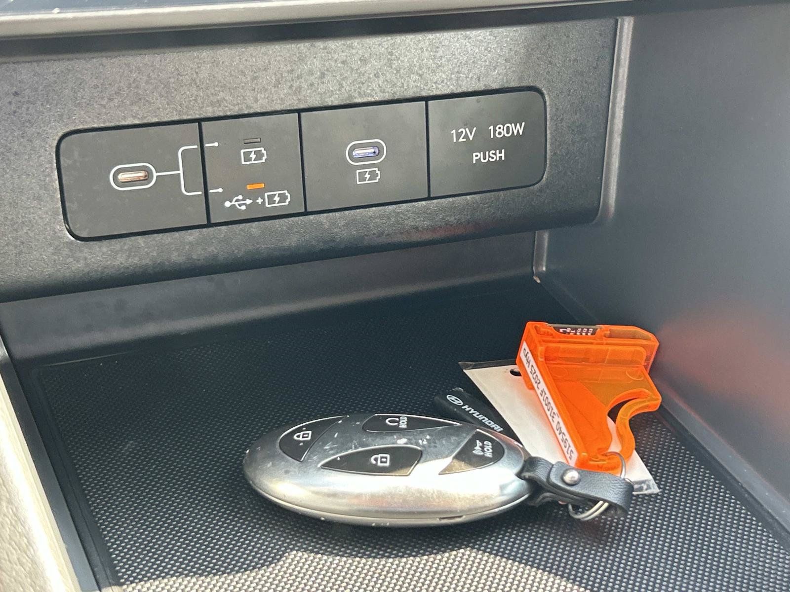 Used 2025 Hyundai Sonata SEL FWD image 32