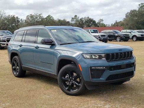 New 2026 Jeep Grand Cherokee L Limited w/ Trailer Tow Package RWD image 1