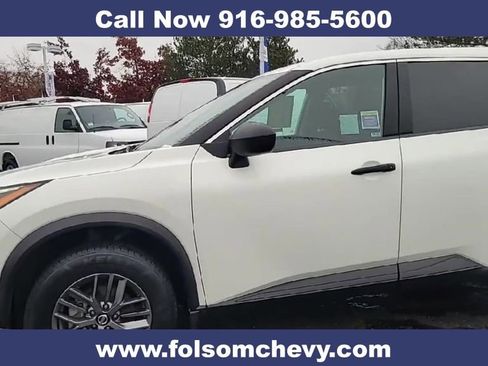 Used 2021 Nissan Rogue S image 6