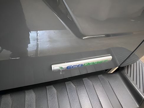 Used 2020 Ford F150 XL w/ Equipment Group 101A Mid AWD/4WD image 7