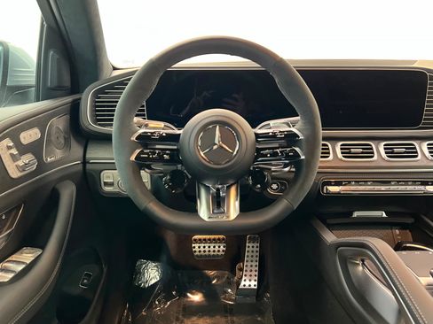 New 2026 Mercedes-Benz GLE 63 AMG S image 12