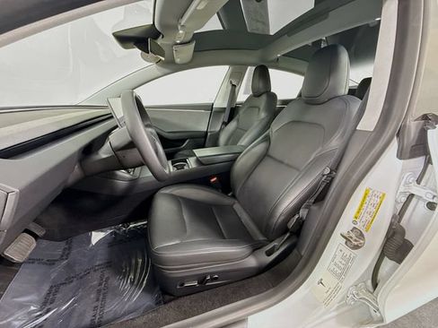 Used 2024 Tesla Model 3 Standard Range RWD image 19