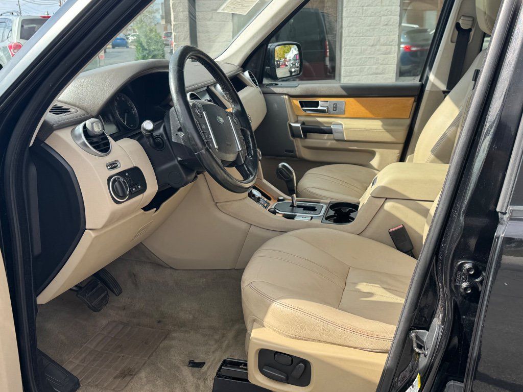 Used 2013 Land Rover LR4 HSE AWD/4WD image 14