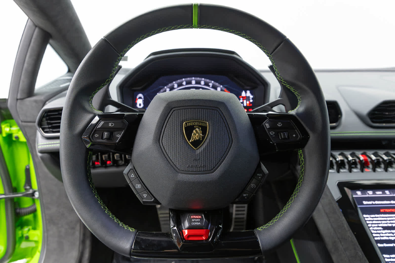 Used 2023 Lamborghini Huracan Tecnica RWD image 7