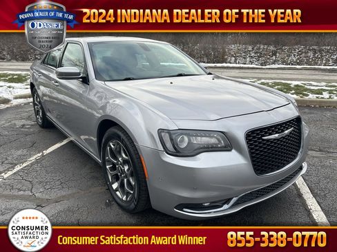 Used 2017 Chrysler 300 S w/ 300S Premium Group image 1